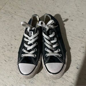 Converse Classic Black and White